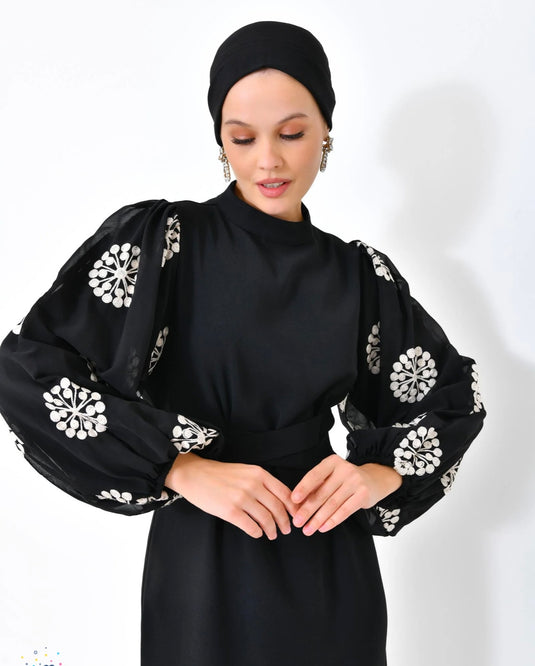 Bella Black Abaya